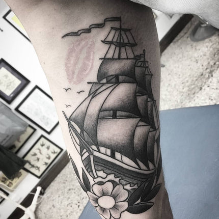 Classic Sailor Jerry Flash Tattooed By Pablo Morte