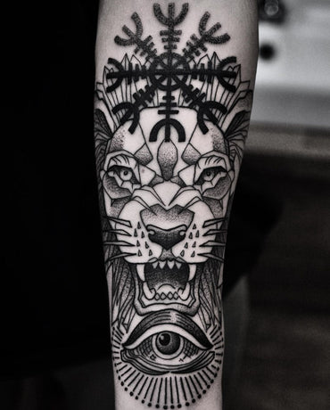 Dotwork Lion Tattoo By Pablo Morte