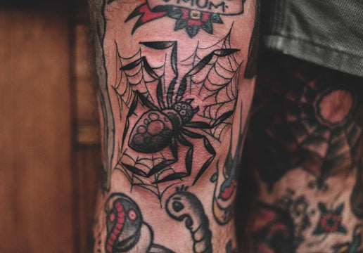 Spider and Web Knee Tattoo - Pablo Morte