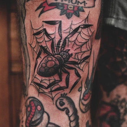 Spider and Web Knee Tattoo - Pablo Morte