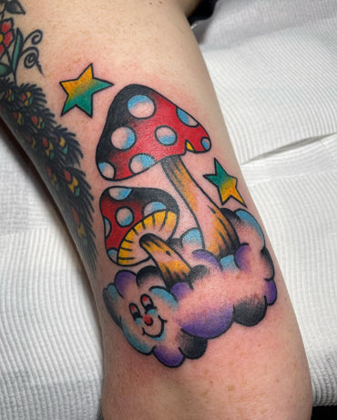 Psychedelic Mushroom Trad Tattoo by Jimmy Lachmund