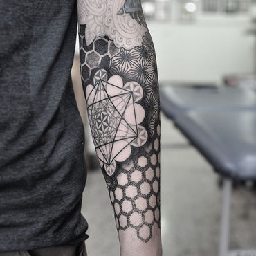 Geometric Pattern Arm